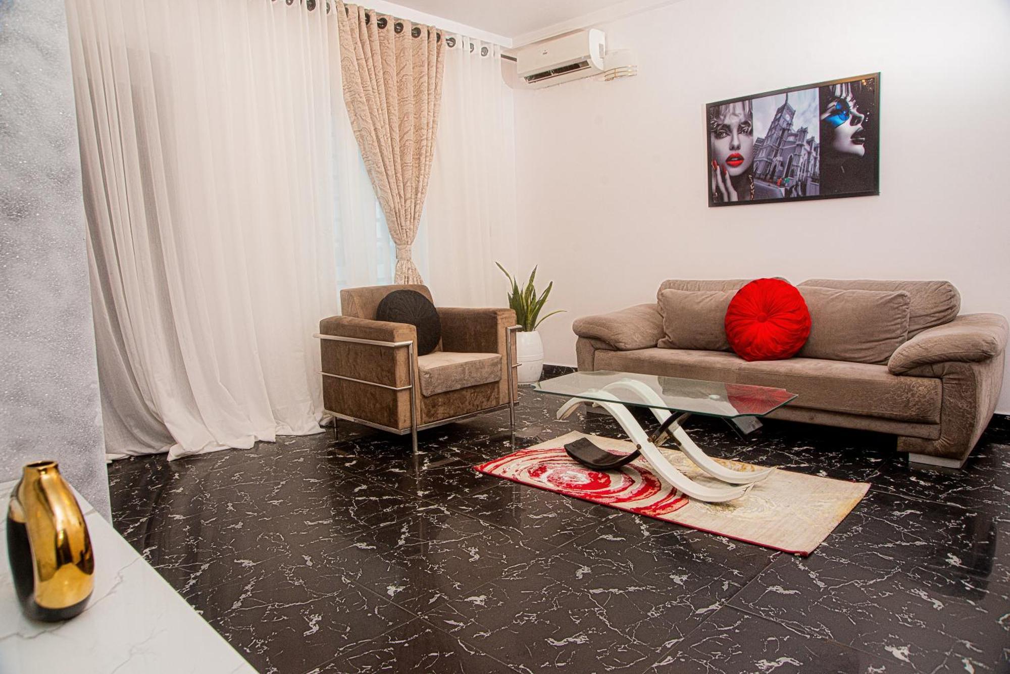 Hotel Skyrock