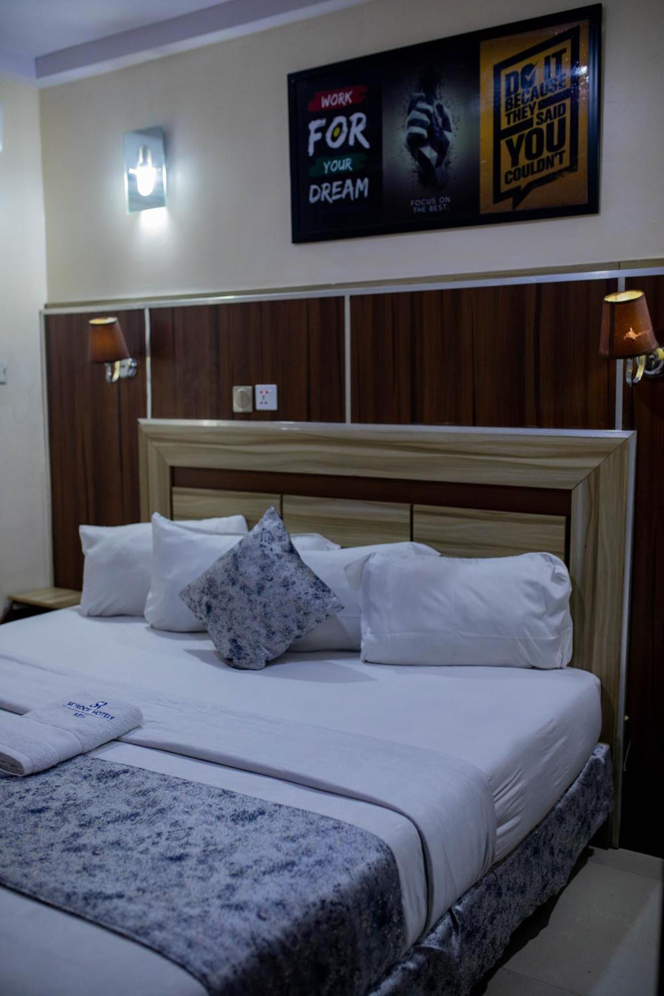 Hotel Skyrock