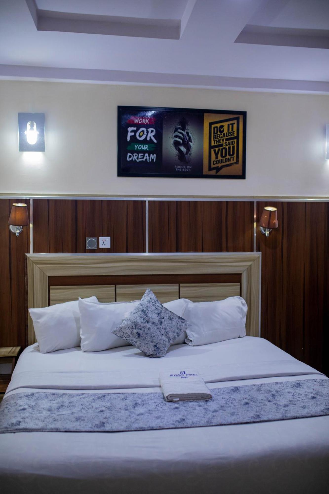 Skyrock Hotel 4*