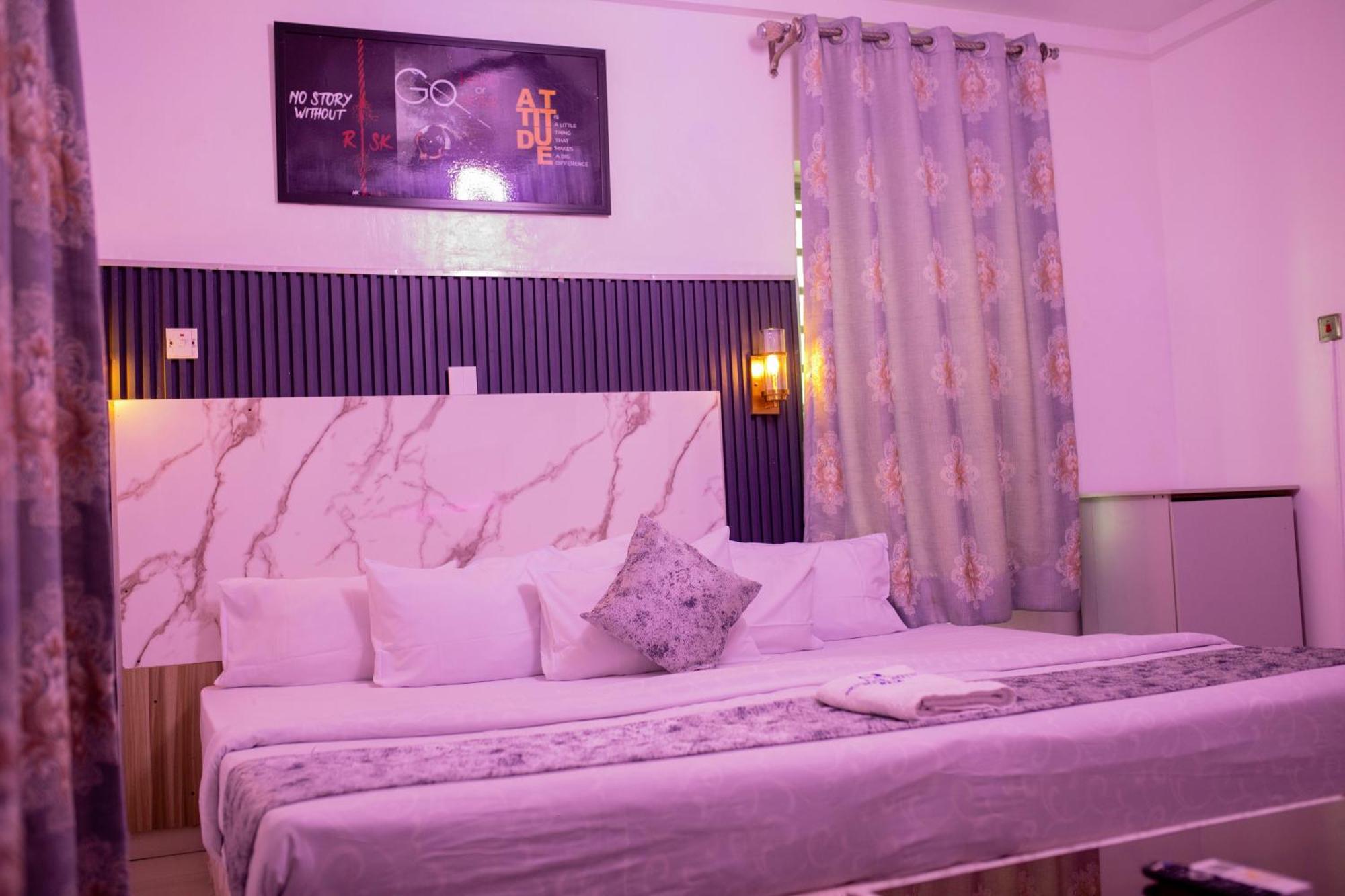 Skyrock Hotel 4*
